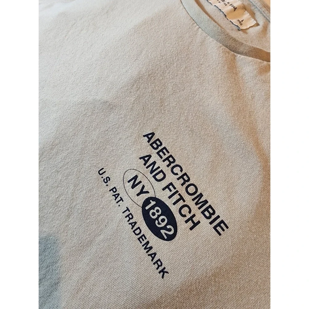 Abercrombie & Fitch Men's T-Shirt Size Large Beige Short Sleeve Cotton Crew Neck
